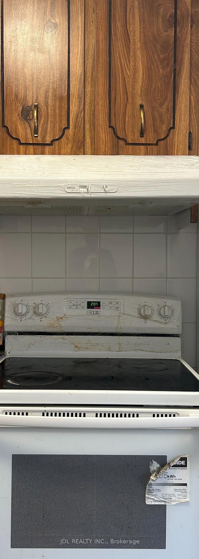 Property Photo: 518 Manning Ave Avenue Suite A, 2nd Floor ON M6G 2V7