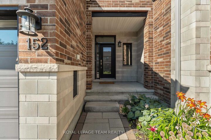 Property Photo: 152 Mattingly Way ON K4M 0E2