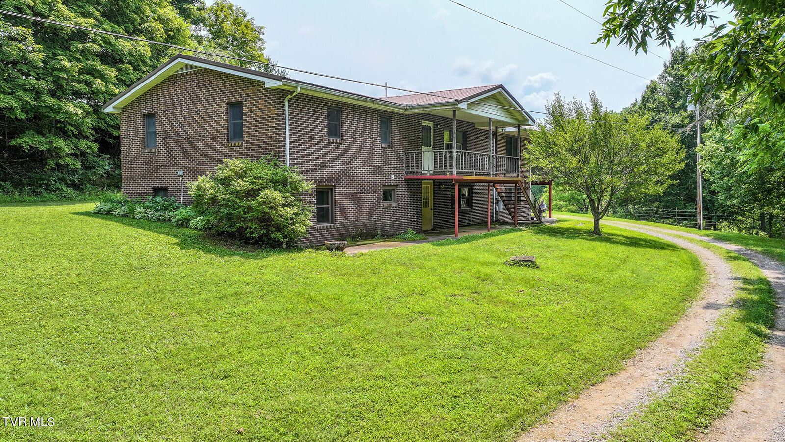 Property Photo: 2130 Old Jonesboro Road TN 37641