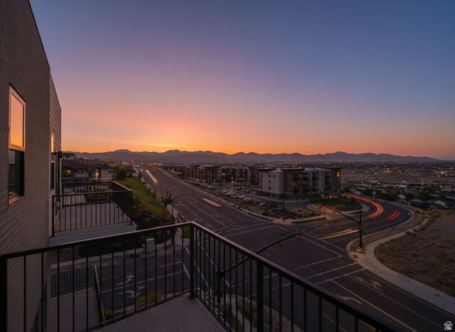 Property Photo: 283 E Endurance Cir UT 84020