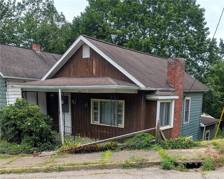 Property Photo: 528 Hoffman PA 16301