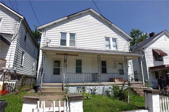 Property Photo: 420/422 Sarah St PA 15001