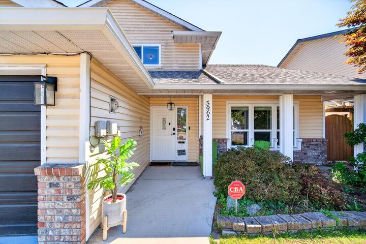 Property Photo:  5962 49A Avenue  BC V4K 4L9 