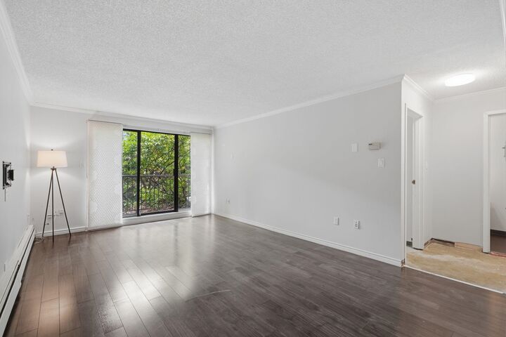Property Photo: 466 E Eighth Avenue 210 BC V3L 4L2