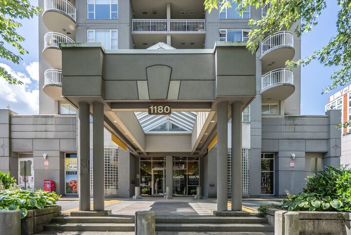 Property Photo: 1180 Pinetree Way 206 BC V3B 7L2
