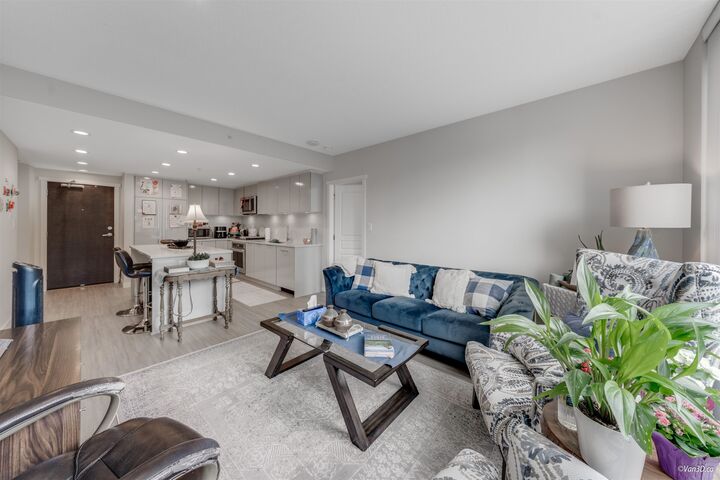 3100 Windsor Gate 304 — photo 1