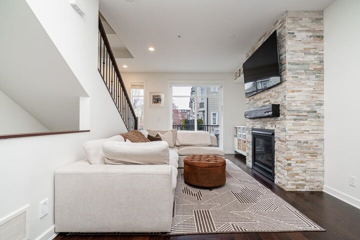 8068 207 Street 44 — photo 1