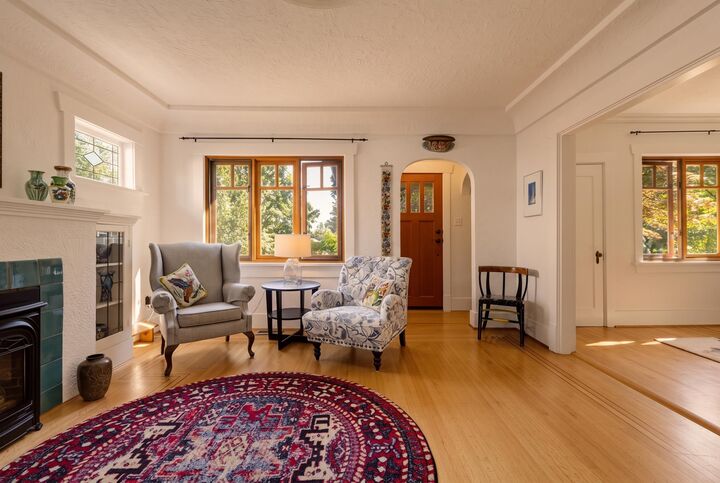 Property Photo: 1955 E 8th Avenue BC V5N 1T9