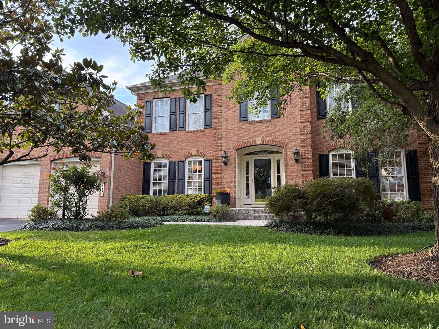 Property Photo:  42954 Coralbells Place  VA 20176 