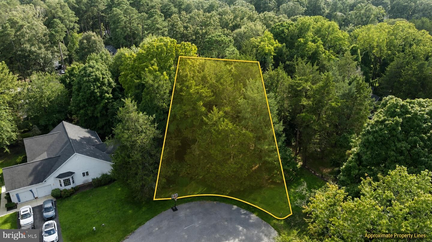 Property Photo:  11915 Limestone Court  MD 20645 
