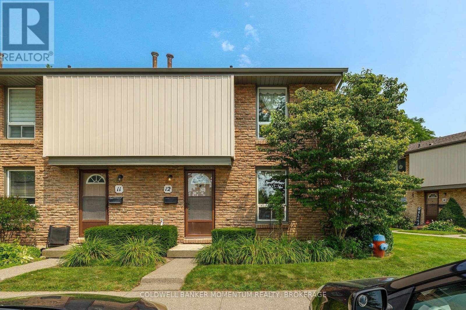 Property Photo: 302 Vine Street 12 ON L2M 7M6