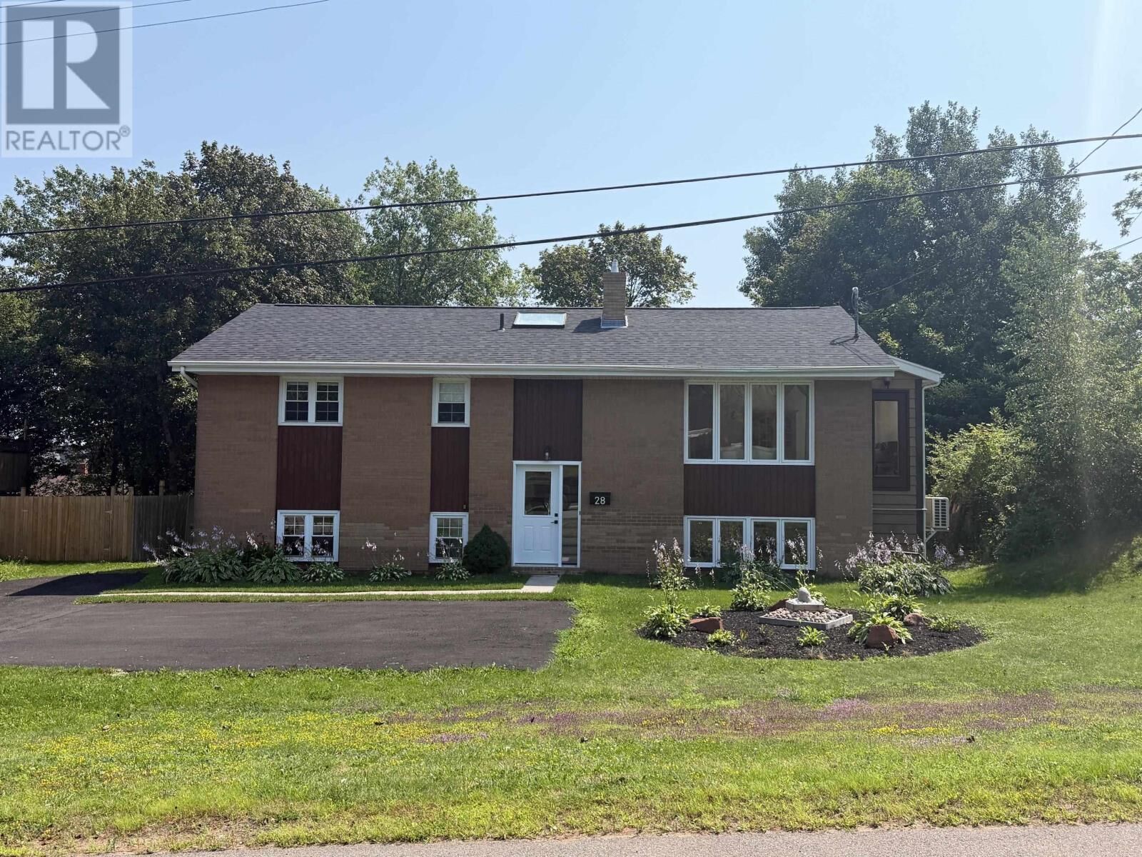 Property Photo: 28 Mackay Drive PE C1A 5W3