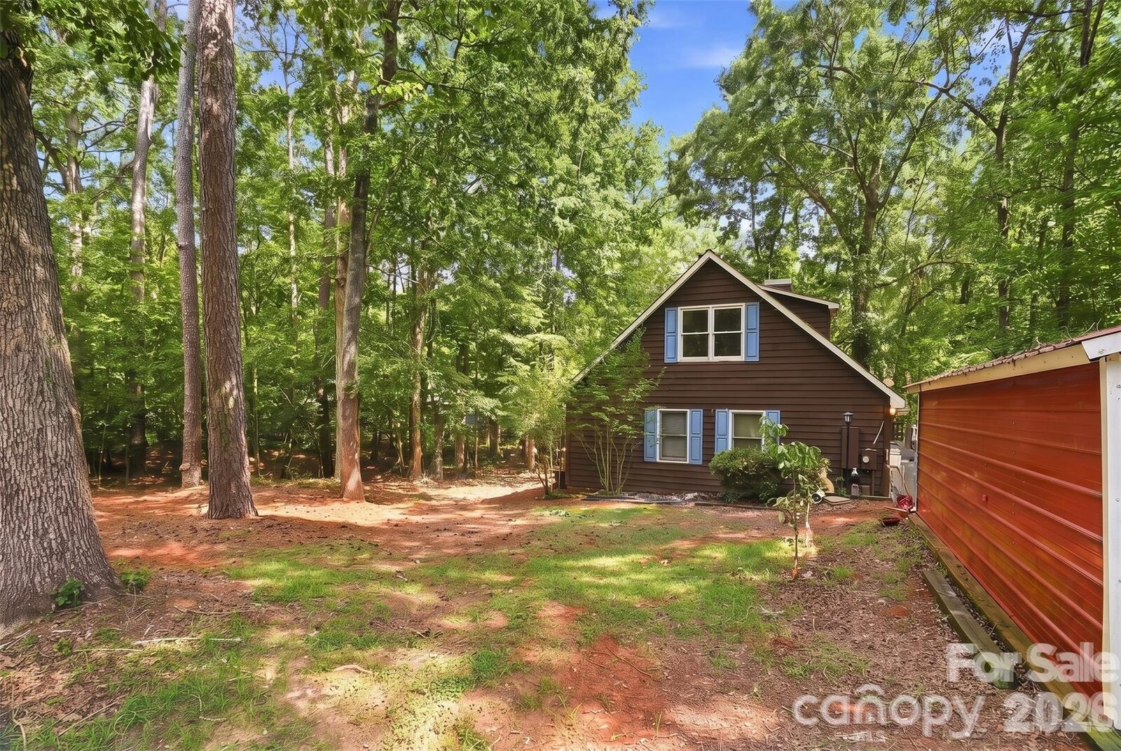 Property Photo:  714 Springwood Drive  NC 27306 