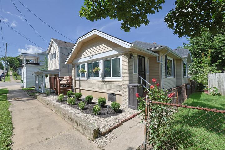 Property Photo:  1681 Kahn Avenue  OH 45011 