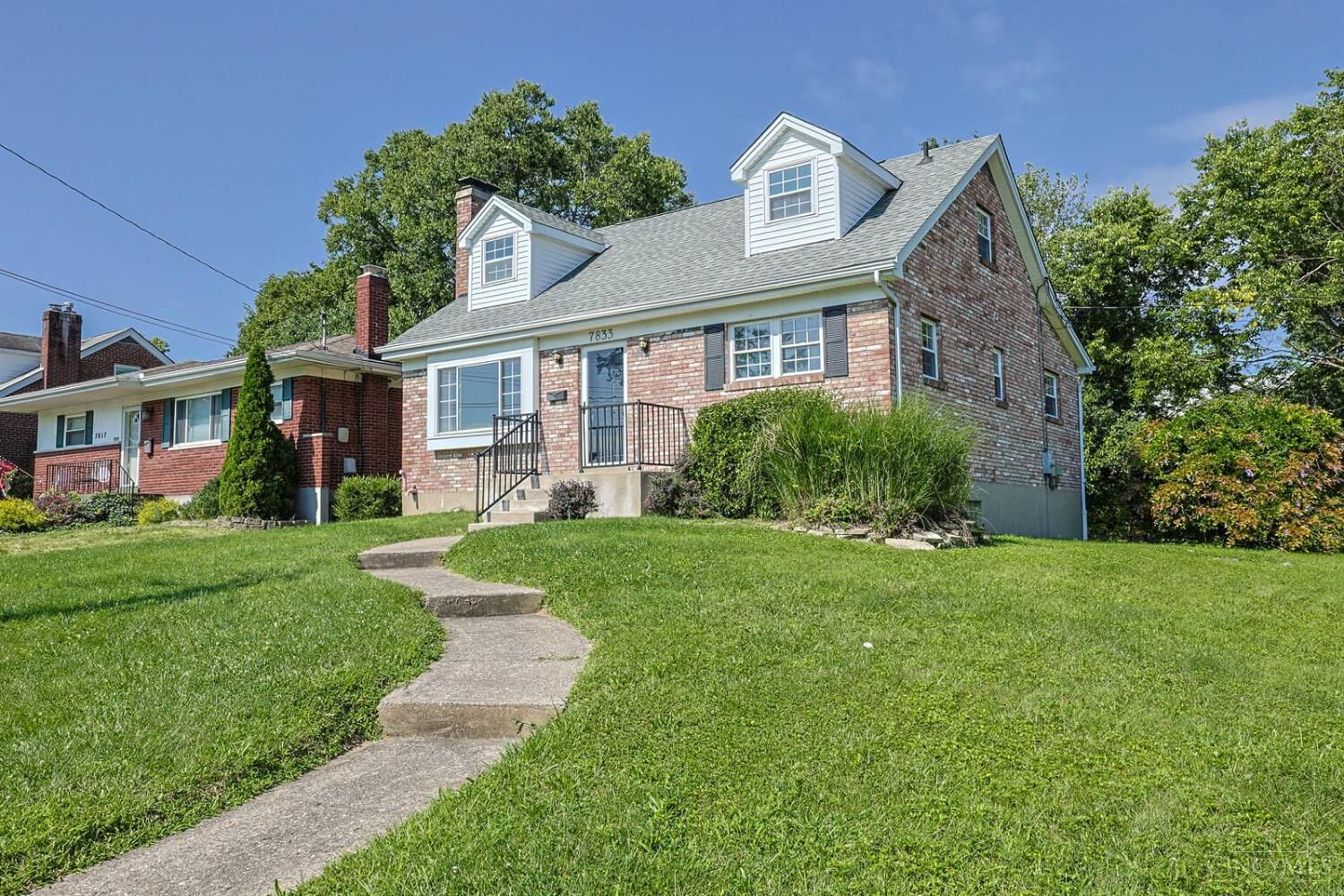 Property Photo:  7833 Spirea Drive  OH 45236 