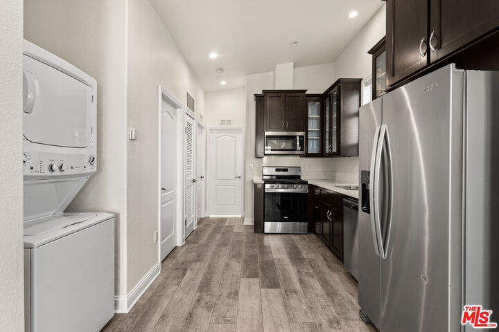 Property Photo: 8250 Lankershim Blvd, Unit 109 CA 91605