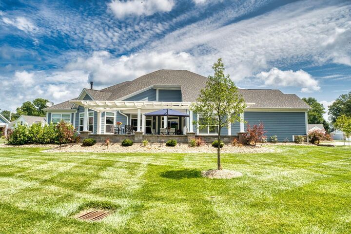 Property Photo:  111 Glenshire Court  OH 43023 
