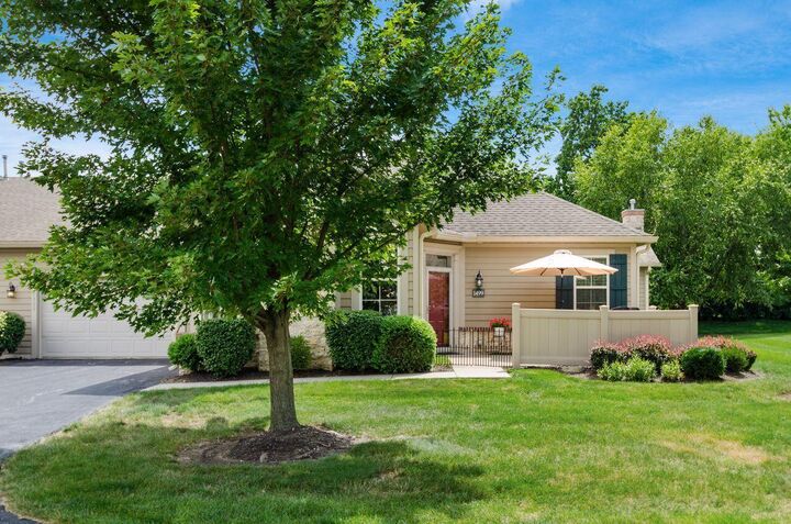 Property Photo: 1499 Cascade Drive OH 43123
