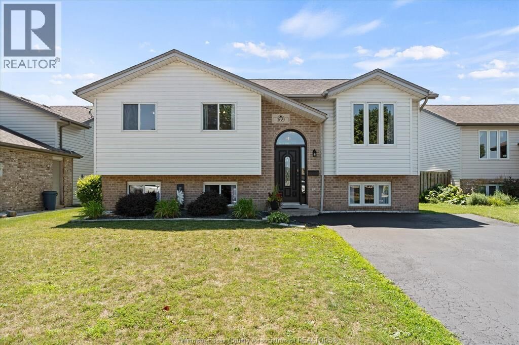 Property Photo:  169 Mediterranean Avenue  ON N9V 3X9 