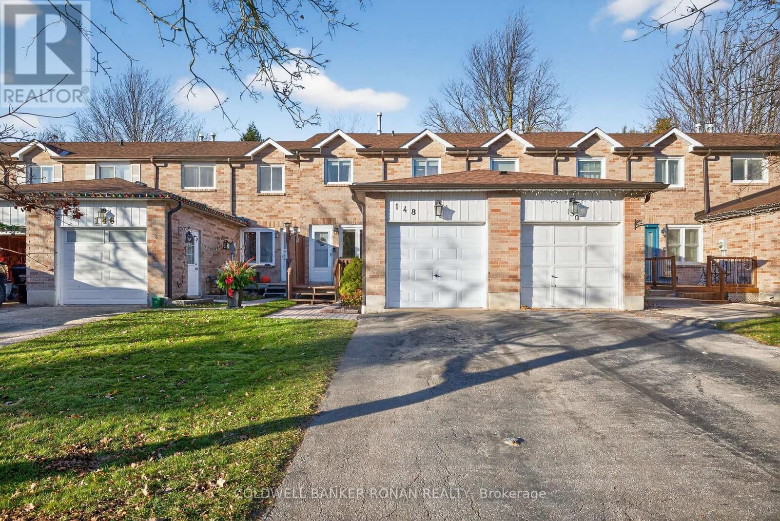 Property Photo: 148 Tupper Street East ON L9R 1W8