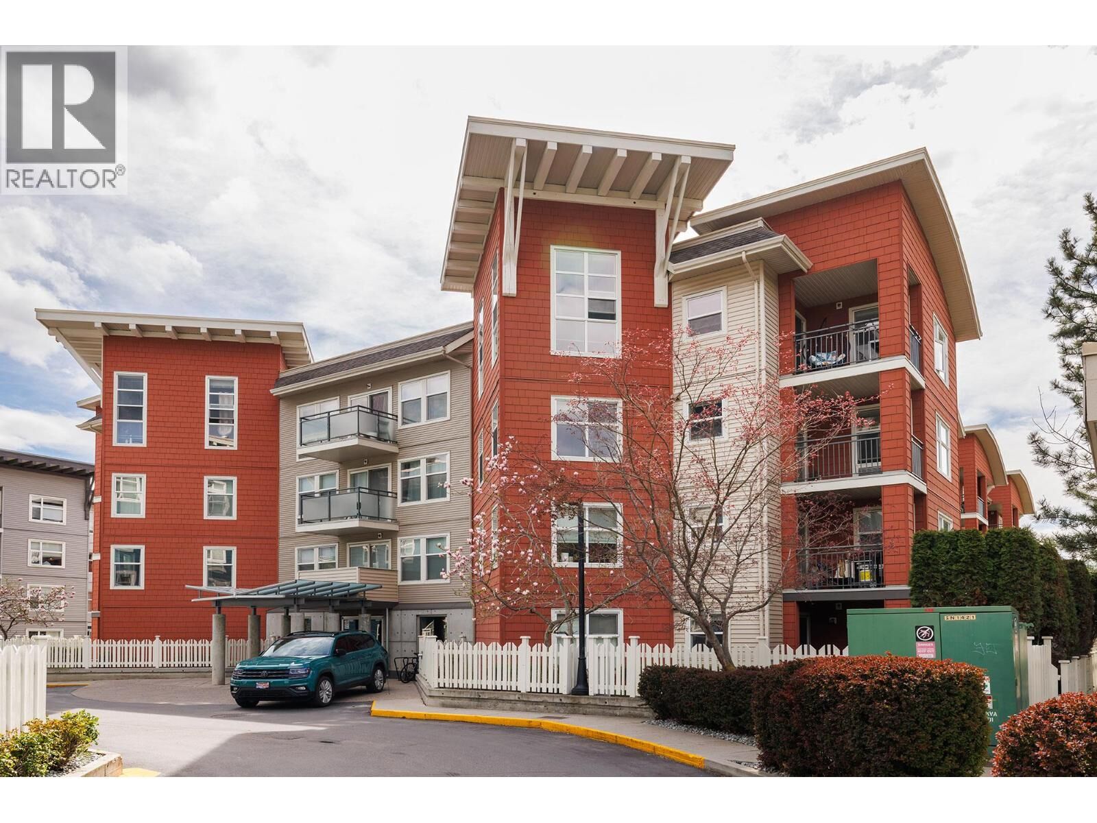 Property Photo:  555 Yates Road 206  BC V1V 2V2 