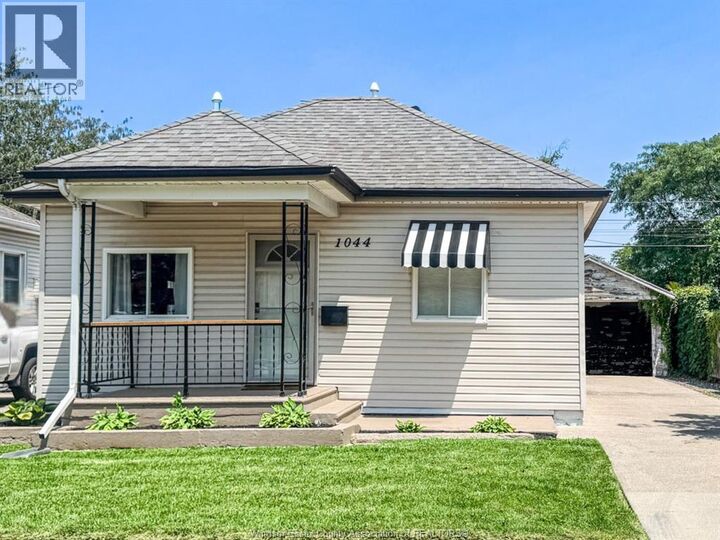 Property Photo:  1044 Reedmere Road  ON N8S 2M1 
