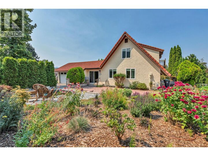 3015 Ponderosa Drive — photo 1