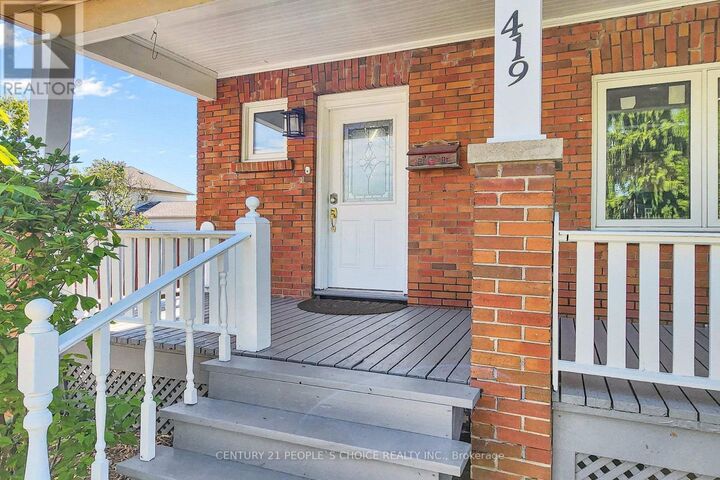 Property Photo:  419 Adelaide Avenue West  ON L1J 2R9 