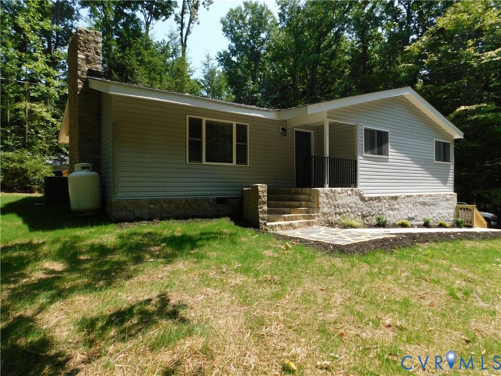 Property Photo: 5322 Adams Road VA 23141