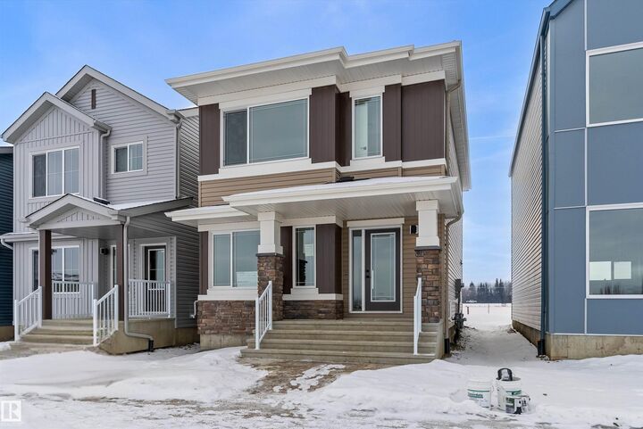 Property Photo: 1068 McLeod Avenue AB T7X 4G9