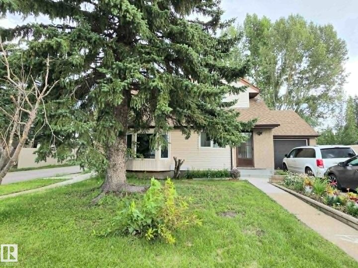 Property Photo:  9605 180 Street NW  AB T5T 2Z9 