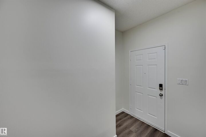 Property Photo:  5507 179 Street NW  AB T6M 1X1 