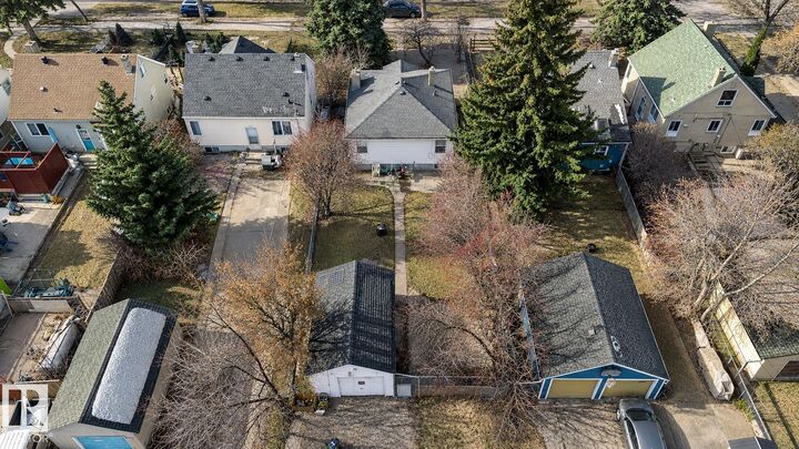 Property Photo:  12235 104 Street NW  AB T5G 2L7 