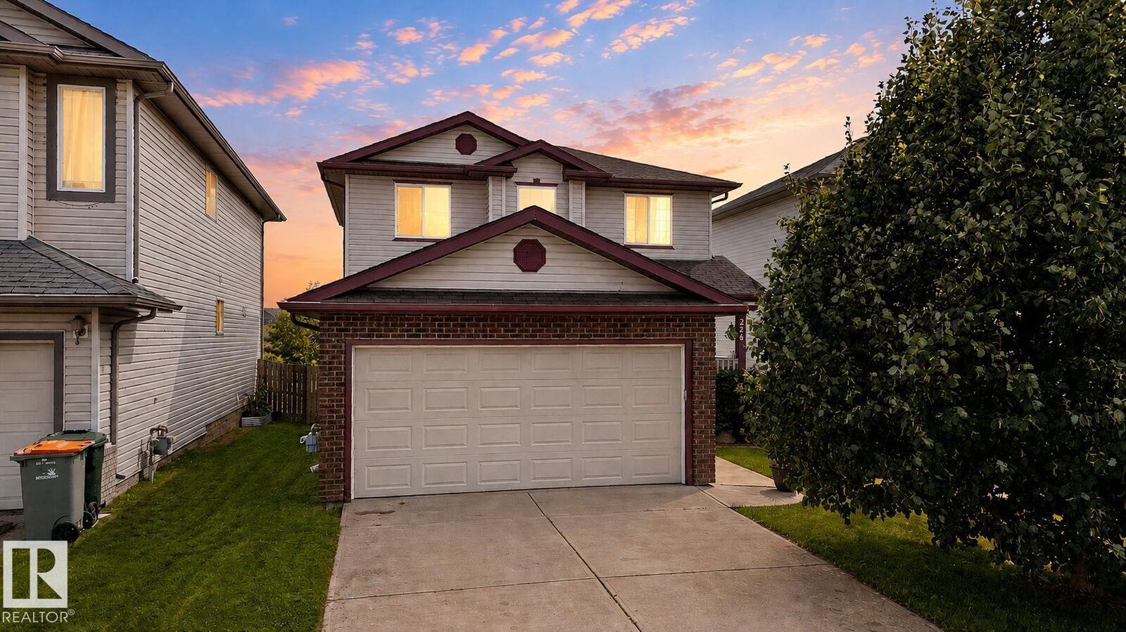 Property Photo:  226 Brookview Way  AB T7Z 2X7 