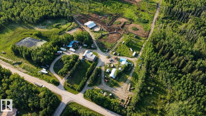 Property Photo: 11218 Twp Rd 590 AB T0A 3A0