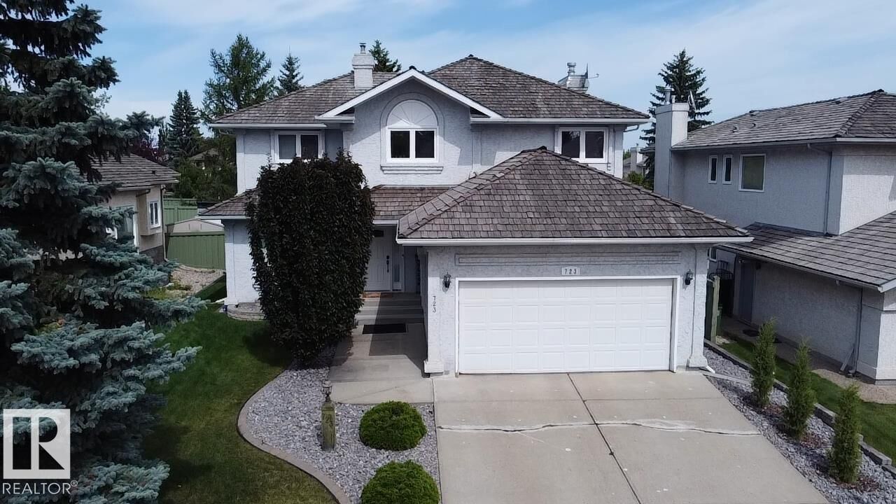 Property Photo: 723 Wells Wynd NW AB T6M 2K1