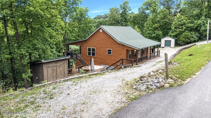 Property Photo:  1046 Hickory Grove Rd  KY 42754 