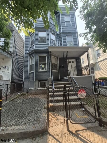 Property Photo: 63 S 7th St NJ 07107