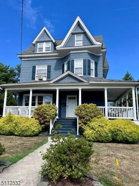 Property Photo:  210 Ross Pl 2  NJ 07090 