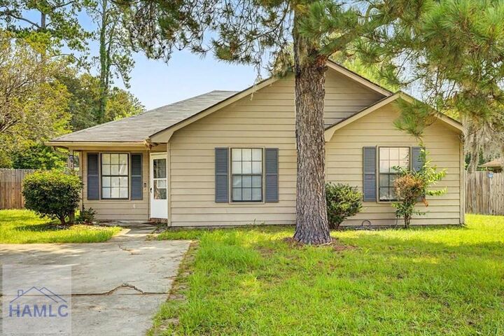Property Photo:  916 Wrenwood Lane  GA 31313 