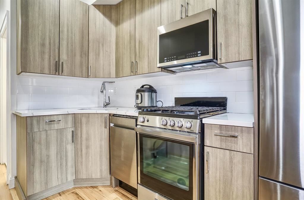 Property Photo: 314 Monroe St 8 NJ 07030