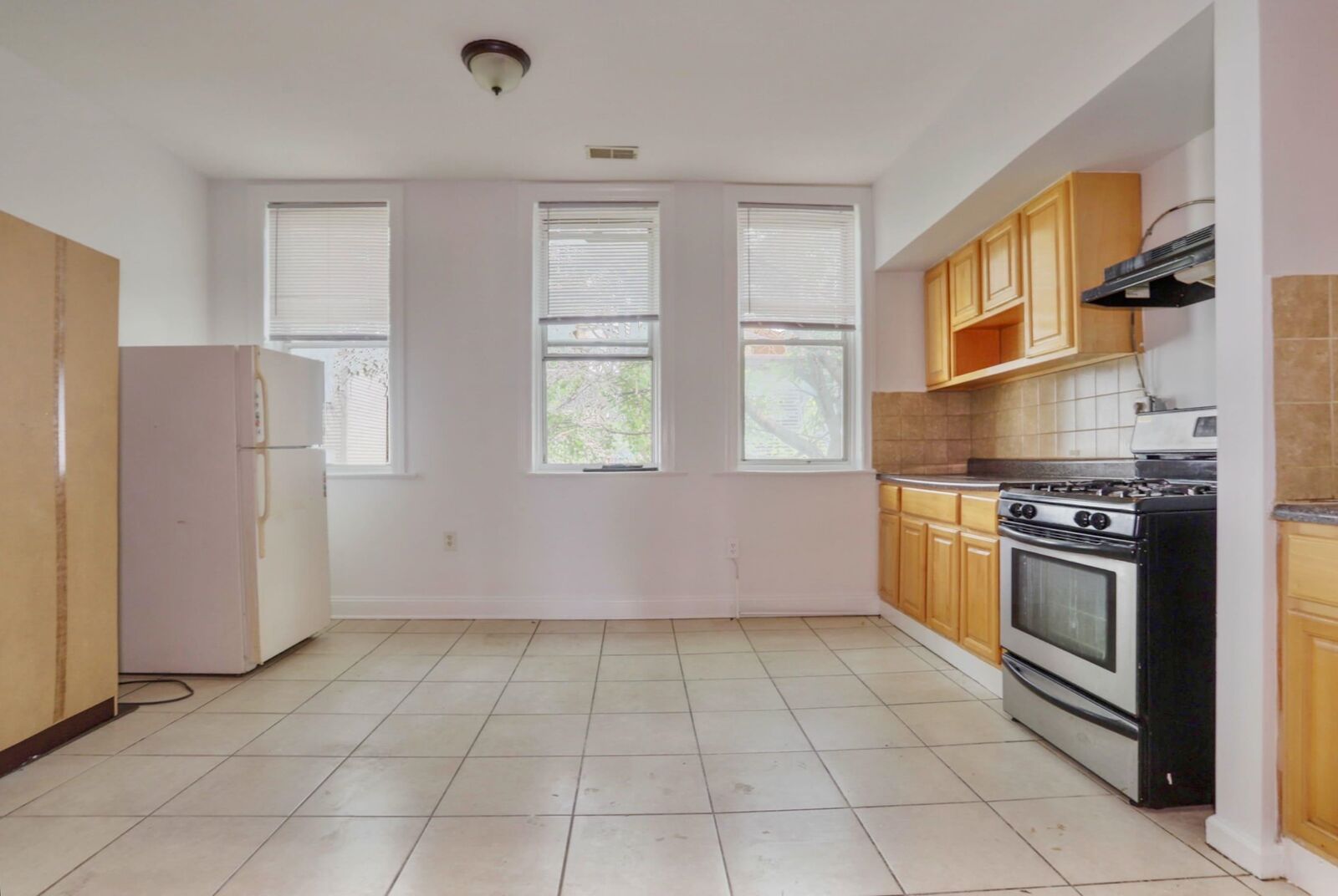 Property Photo: 272 Grant Ave 2 NJ 07305
