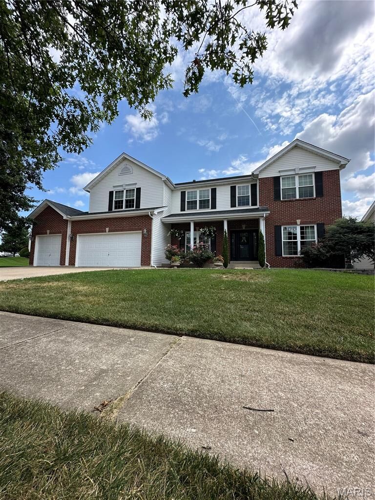 Property Photo:  2508 Macpherson Drive  MO 63368 