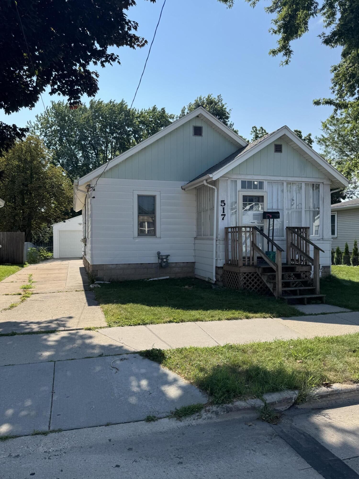 Property Photo: 517 S Baird St WI 54301