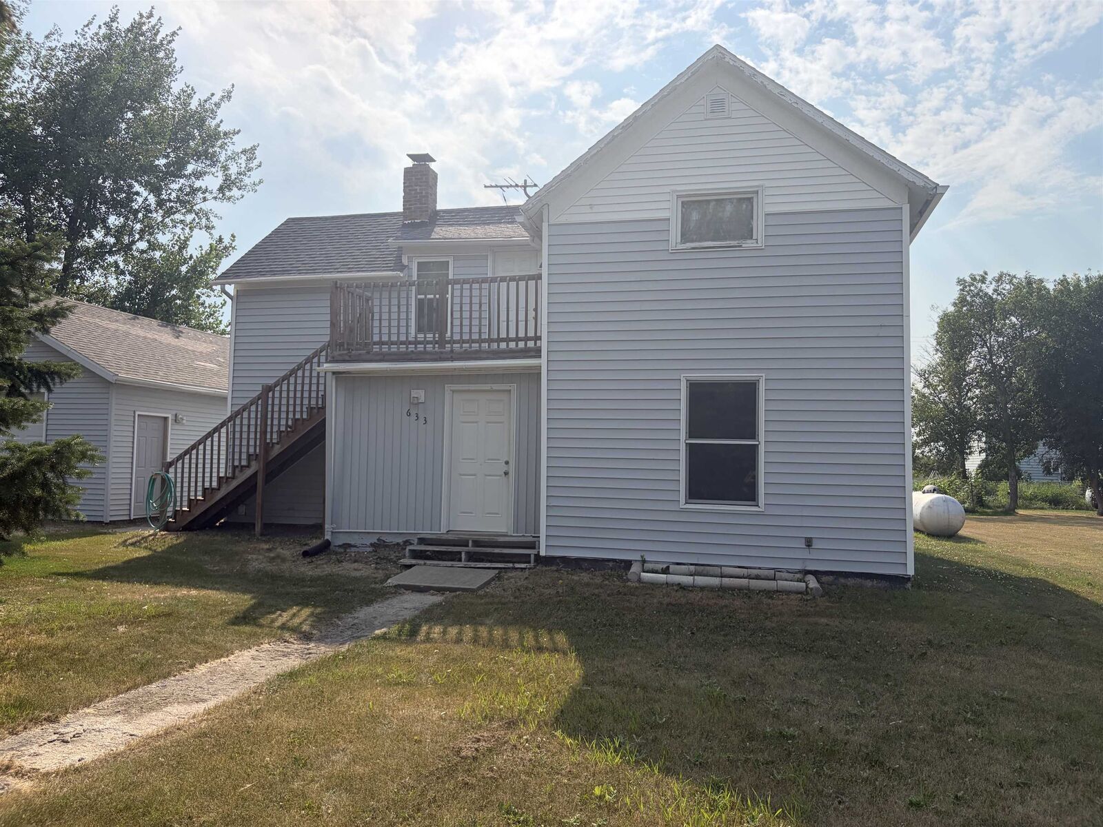 Property Photo: 633 4th Ave ND 58750