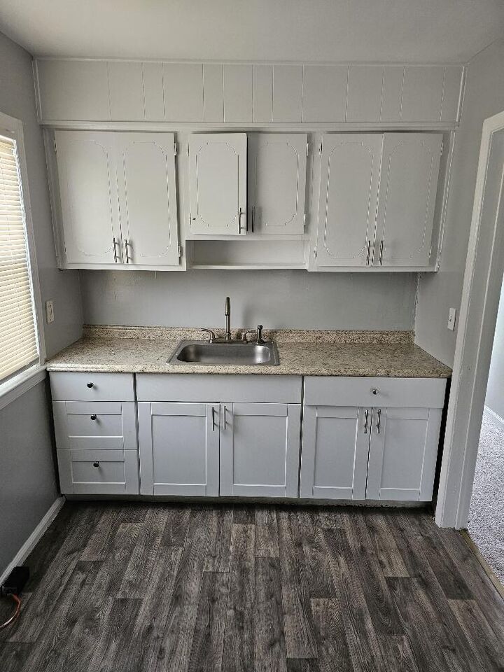 Property Photo: 3337 S Bassett MI 48217