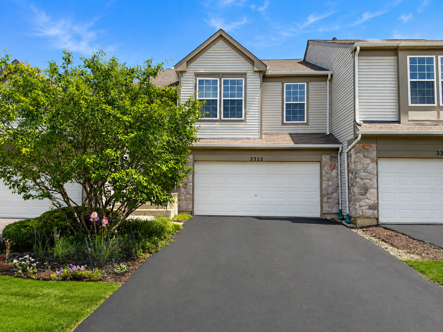 Property Photo:  3322 Bromley Lane  IL 60502 