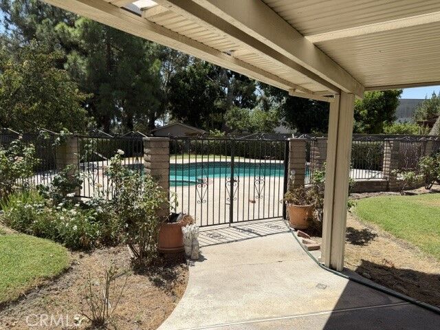 Property Photo:  2849 Canterbury Trail  CA 91761 
