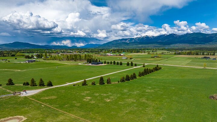 Property Photo:  101 Hawks Crossing Way  MT 59937 