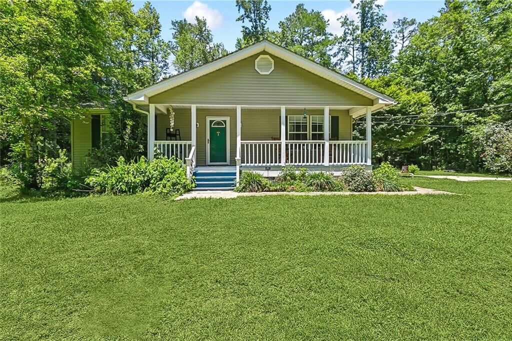 Property Photo: 23201 Highway 1088 Highway LA 70448